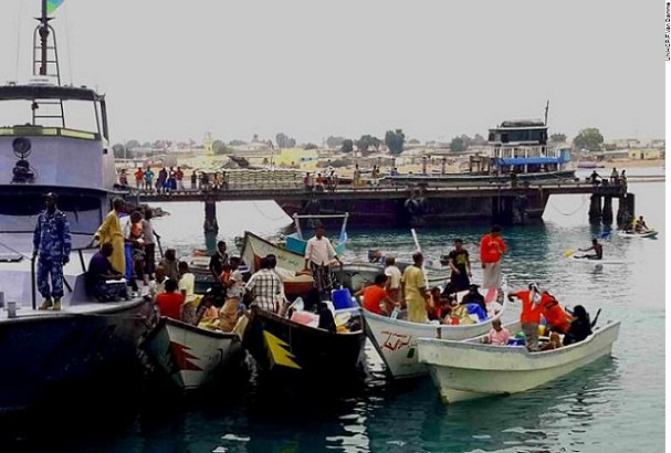 Refugees fleeing Yemen by boat to Africa