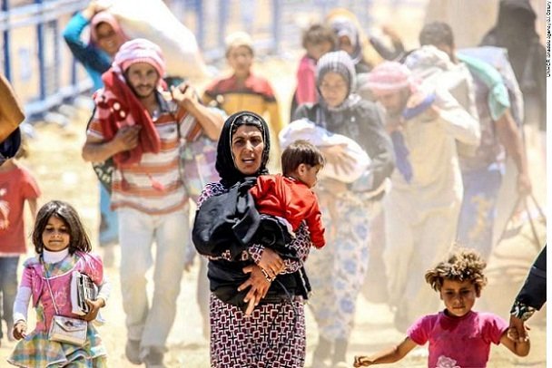 Syrians fleeing renewed